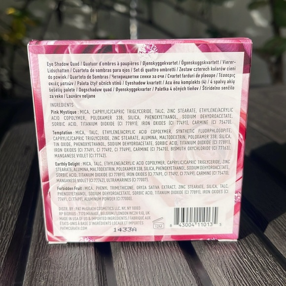 Pat McGrath Labs - Divine Rose Luxe Quad in Eternal Eden Eyeshadow Palette - Picture 15 of 17